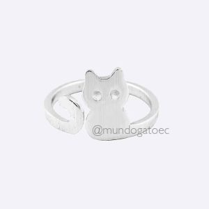 Anillo ajustable con perfil de gato y ojos repujados