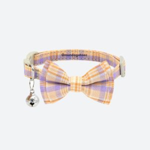 Collar naranja y violeta con lacito de algodón