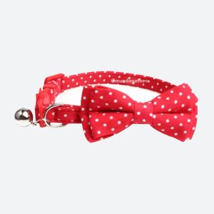 Collar rojo de puntos con lacito de algodón