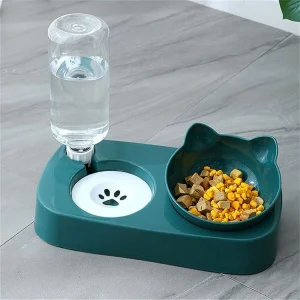 Plato comedero y bebedero doble con inclinación, con botella (Varios colores)