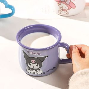 Taza cerámica de corazón de Kuromi